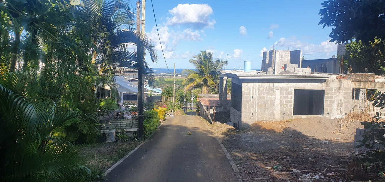 Residential land Buy in Mare d'Albert 1,500,000 rupees Lexpress