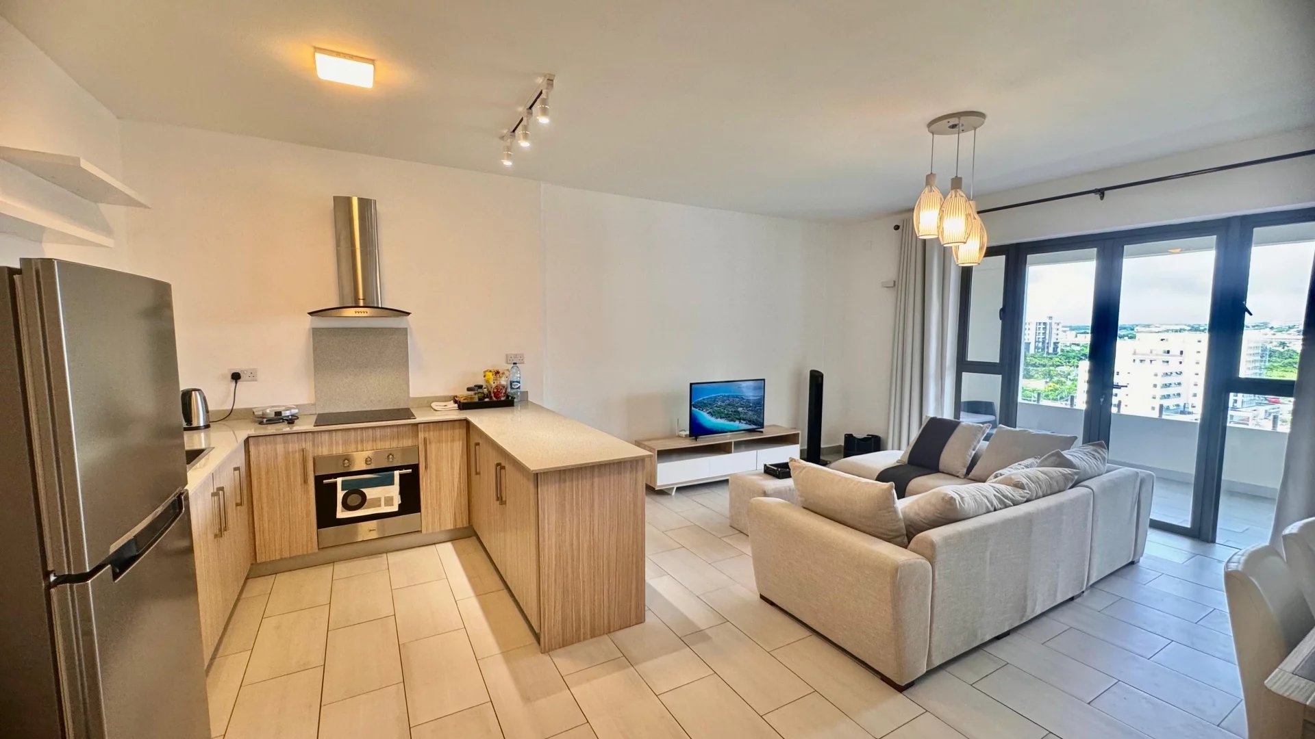 Apartment - For Rent in Phoenix - 45,000 rupees | Lexpress Property