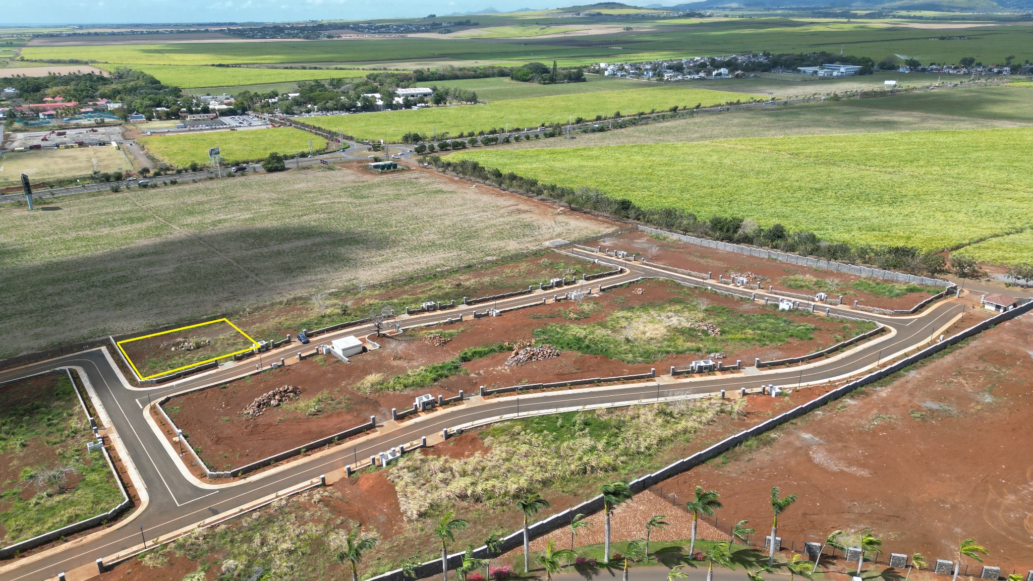 Residential land Buy in Belle Vue Harel 12,500,000 rupees