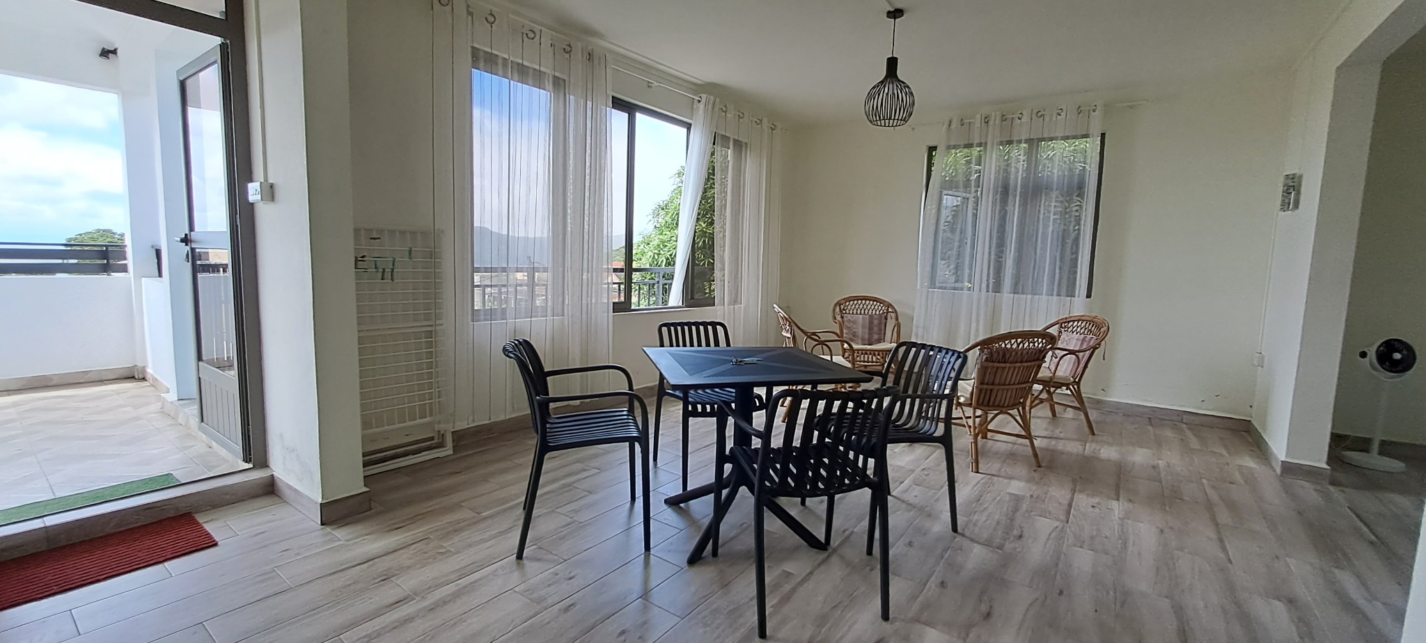 Apartment For Rent in Coromandel 26,000 rupees Lexpress Property
