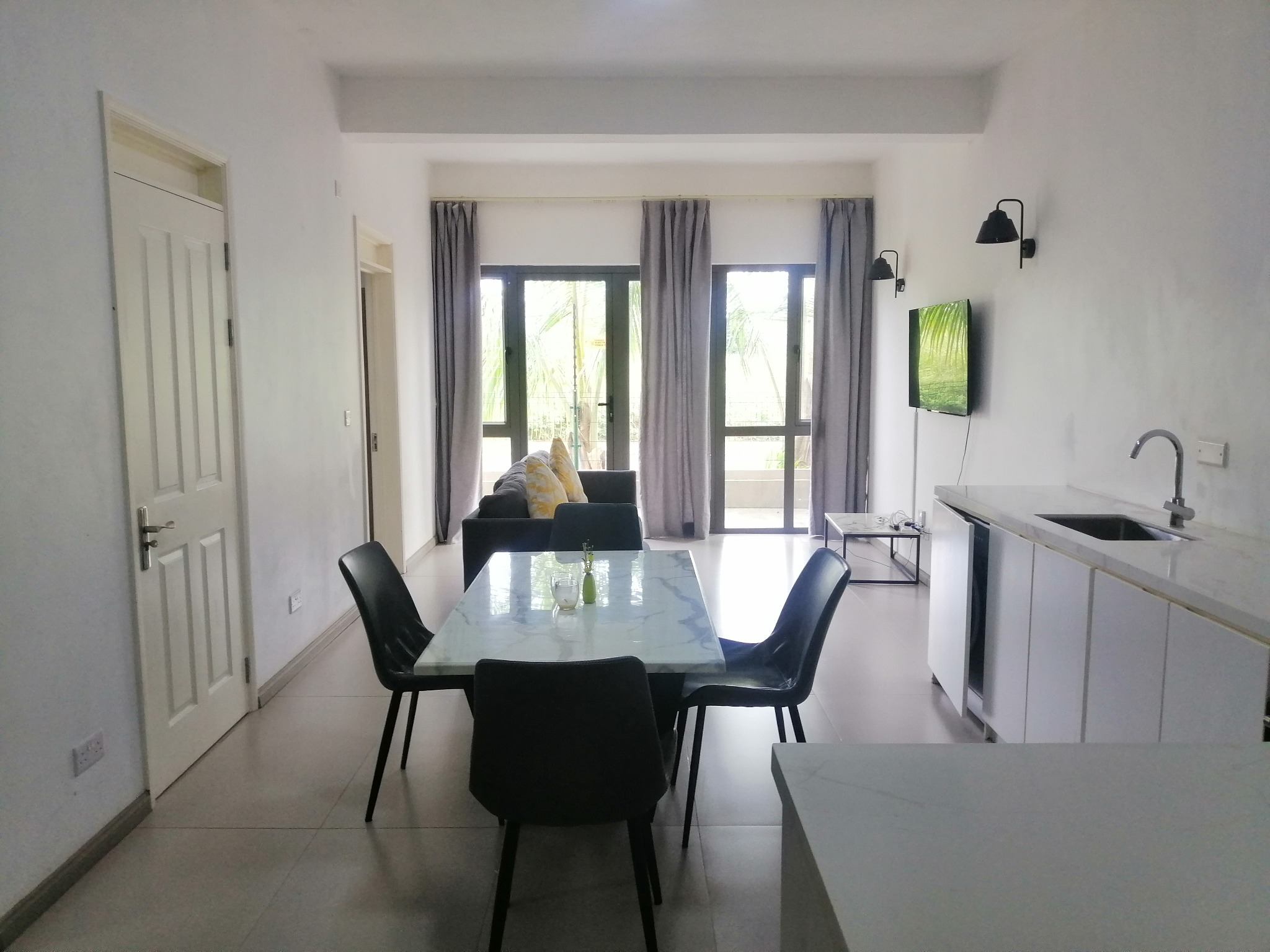 Apartment For Rent in Ebène 28,000 rupees Lexpress Property