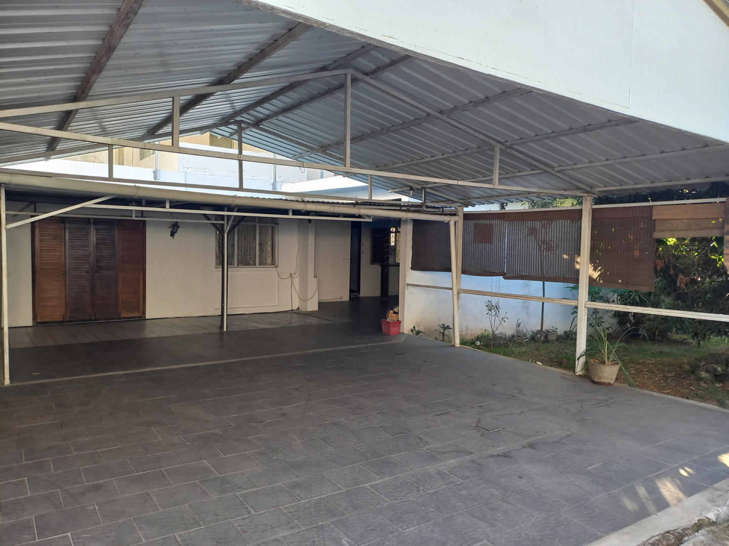 House / Villa Buy in Roches Brunes 5,500,000 rupees Lexpress Property