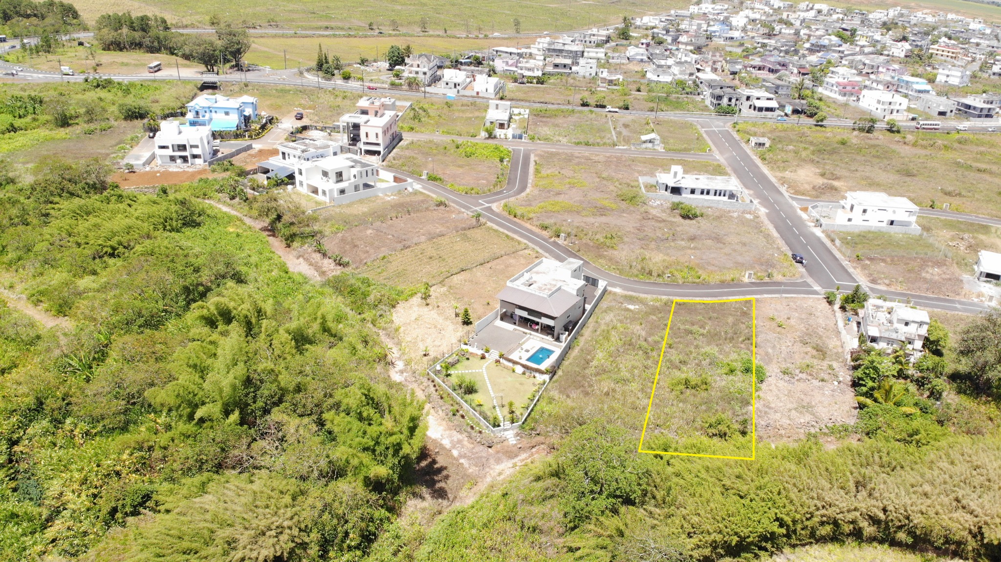 Residential land Buy in Quartier Militaire 4,450,000 rupees