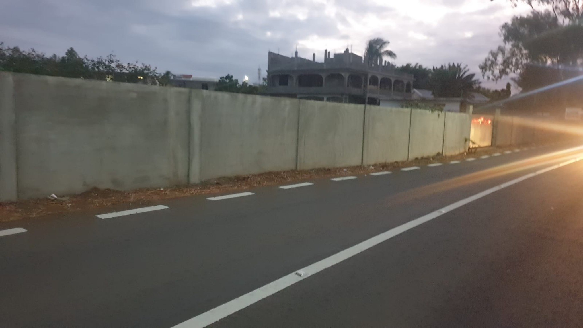 Residential land Buy in Roches Noires 25,000,000 rupees Lexpress