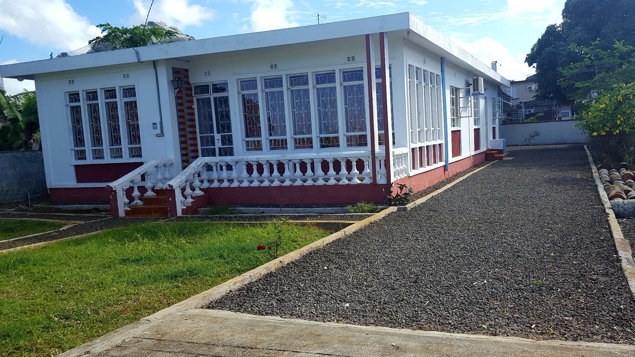 House / Villa For Rent in Rivière du Rempart 15,000 rupees