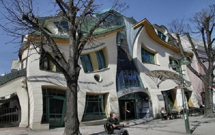 maison insolite 1
