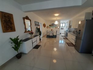 Apartment 3 Bedrooms 124 m² Péreybère Rs 60,000