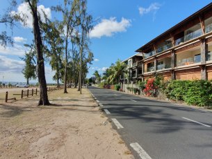 Apartment 3 Bedrooms 137 m² Flic en Flac Rs 80,000