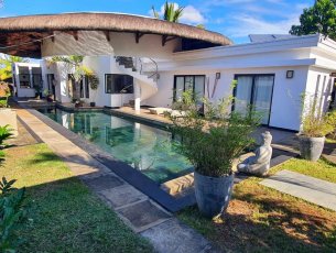House / Villa 3 Bedrooms 267 m² Pointe aux Piments Rs 41,700,000