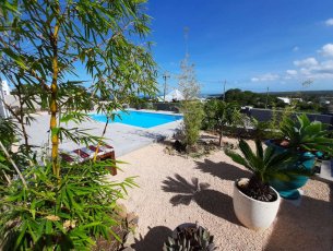 House / Villa 4 Bedrooms 270 m² Tamarin Rs 130,000