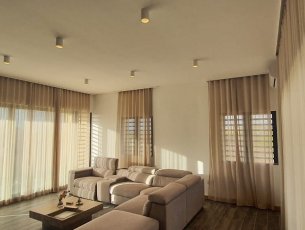 House / Villa 4 Bedrooms 300 m² Flic en Flac Rs 95,000