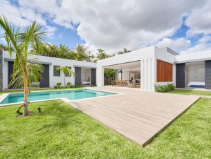 House / Villa 4 Bedrooms 333 m² Forêt Daruty Rs 36,500,000