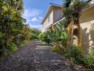 House / Villa 4 Bedrooms 372 m² Phoenix Rs 26,000,000