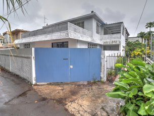 House / Villa 5 Bedrooms 203 m² Vacoas Rs 5,500,000
