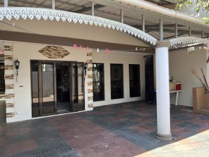 House / Villa 5 Bedrooms 310 m² Abercrombie Rs 12,000,000
