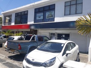 Local Commercial 123 m² Pointe aux Canonniers Rs 55,000