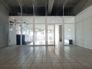 Local Commercial 345 m² Trianon Rs 148,542