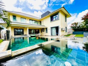 Maison/Villa 4 chambres 325 m² Flic en Flac Rs 20,000,000