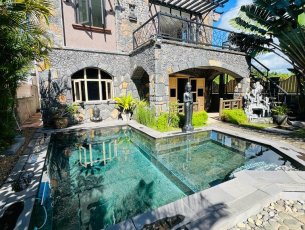 Maison/Villa 5 chambres 241 m² Goodlands Rs 80,000