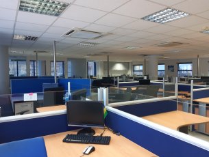 Office 209 m² Port Louis Rs 110,000