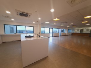 Office 375 m² Ebène Rs 212,250