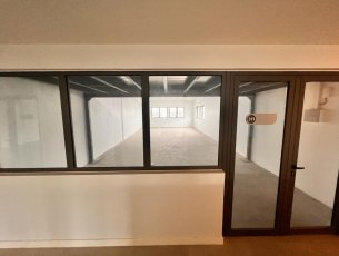 Office 75 m² Terre Rouge Rs 45,000