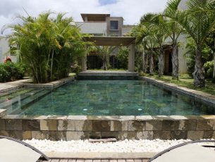 Penthouse 3 chambres 120 m² Flic en Flac Rs 45,000