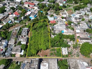Residential land 3426 m² Terre Rouge Rs 10,900,000