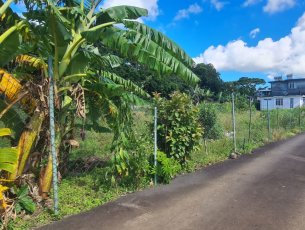 Residential land 665 m² La Flora Rs 2,200,000