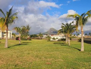 Terrain résidentiel 819 m² Flic en Flac Rs 9,675,000