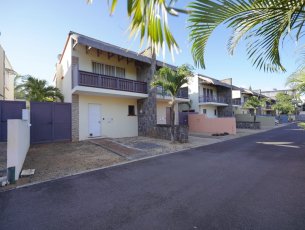 Townhouse / Duplex 3 Bedrooms 133 m² Pointe aux Piments Rs 15,585,900