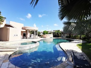 Townhouse / Duplex 3 Bedrooms 150 m² Péreybère Rs 40,000