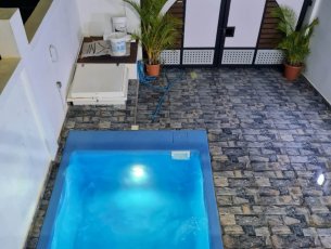 Townhouse/Duplex 3 chambres 269 m² Flic en Flac Rs 12,000,000