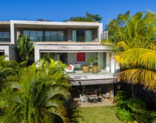 Apartment - 3 Bedrooms - 198 m²