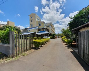 Bâtiment commercial - 3070 m²