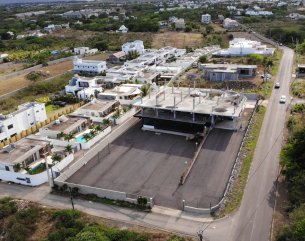 Bâtiment commercial - 600 m²