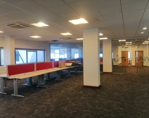 Bureau - 1500 m²
