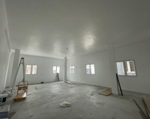 Bureau - 58 m²