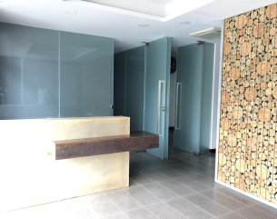 Bureau - 92 m²