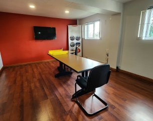 Commercial space - 400 m²