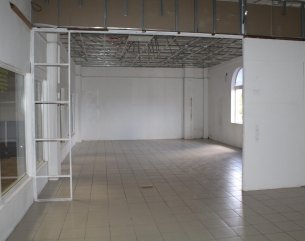 Commercial space - 86 m²