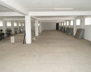 Entrepôt - 471 m²