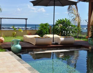 House / Villa - 4 Bedrooms - 1718 ft²