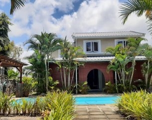 House / Villa - 4 Bedrooms - 210 m²