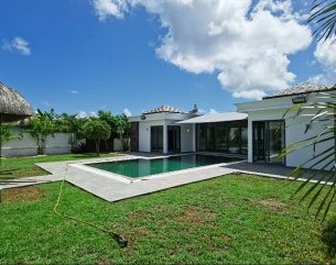 House / Villa - 4 Bedrooms - 230 m²