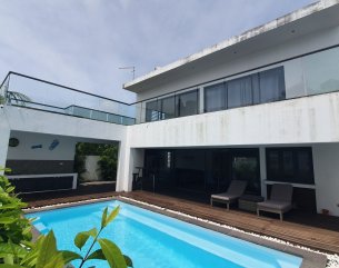 House / Villa - 4 Bedrooms - 294 m²