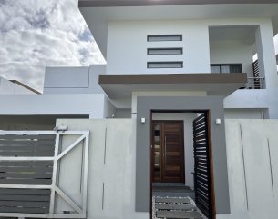 House / Villa - 4 Bedrooms - 345 m²