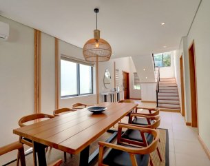 House / Villa - 4 Bedrooms - 395 m²