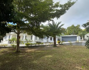 House / Villa - 4 Bedrooms - 450 m²
