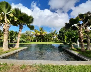 House / Villa - 5 Bedrooms - 400 m²